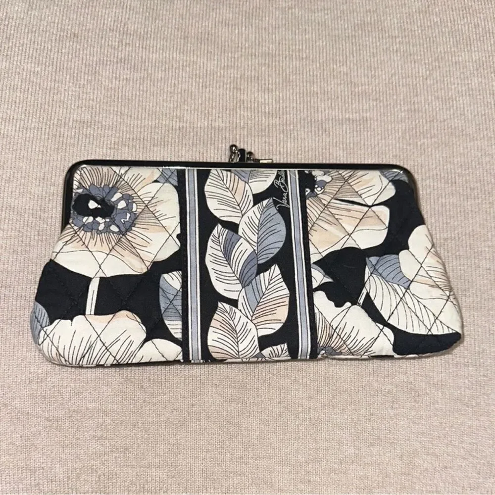 VB Camellia Black Ivory Tan Gray Floral Quilted Cotton Kissing Wallet